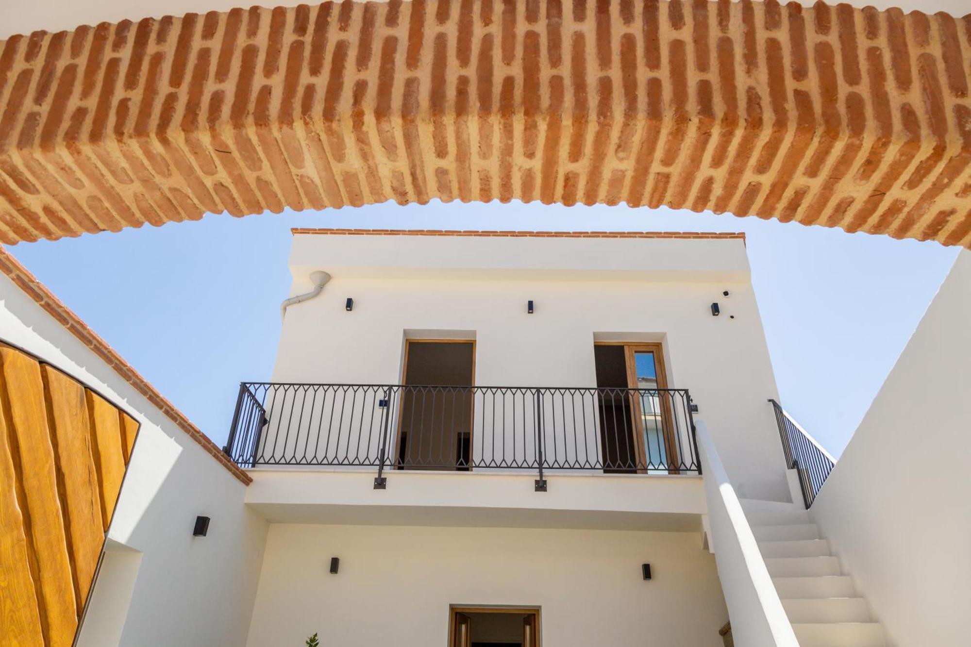 Ausentu Guest House Tortolì Exterior foto